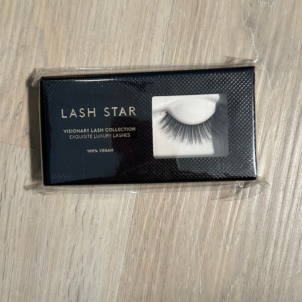 LASH STAR Visionary Lash Collection 100% Vegan Luxury Lashes V007